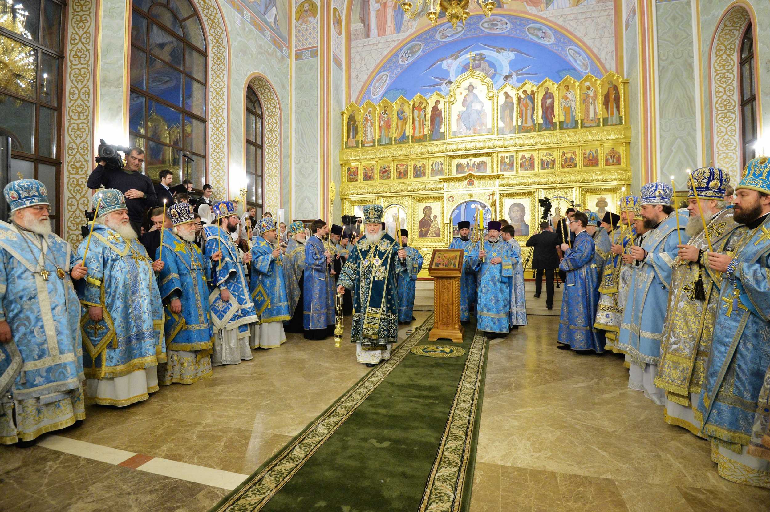 В канун праздника Введения во храм Пресвятой Богородицы Патриарший Экзарх  всея Беларуси сослужил Предстоятелю Русской Церкви за утреней всенощного  бдения в домовом храме Московского епархиального дома | Митрополит |  Белорусская Православная Церковь |